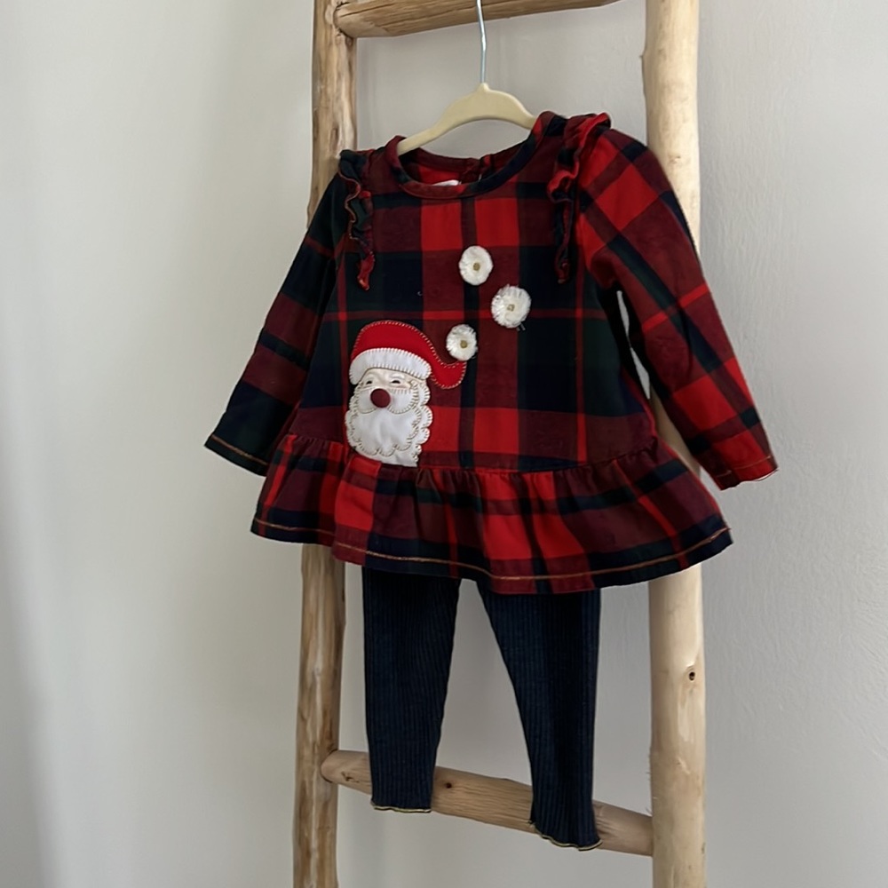 Mud Pie Santa Tunic and Legging Set (available in Sz 6-9 months & 12-18 months) - Picture 5 of 8